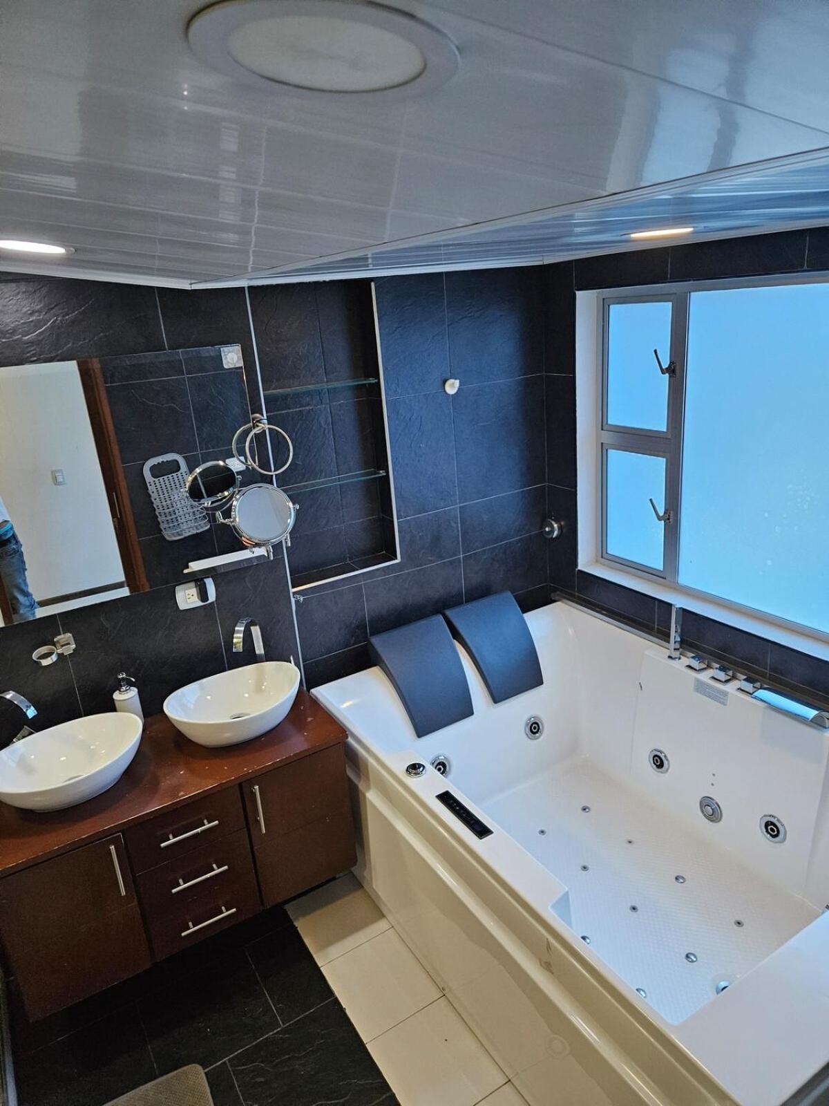 Casa De Lujo En Bogota, Jacuzzi, Patio, Bbq Appartement Bogotá
