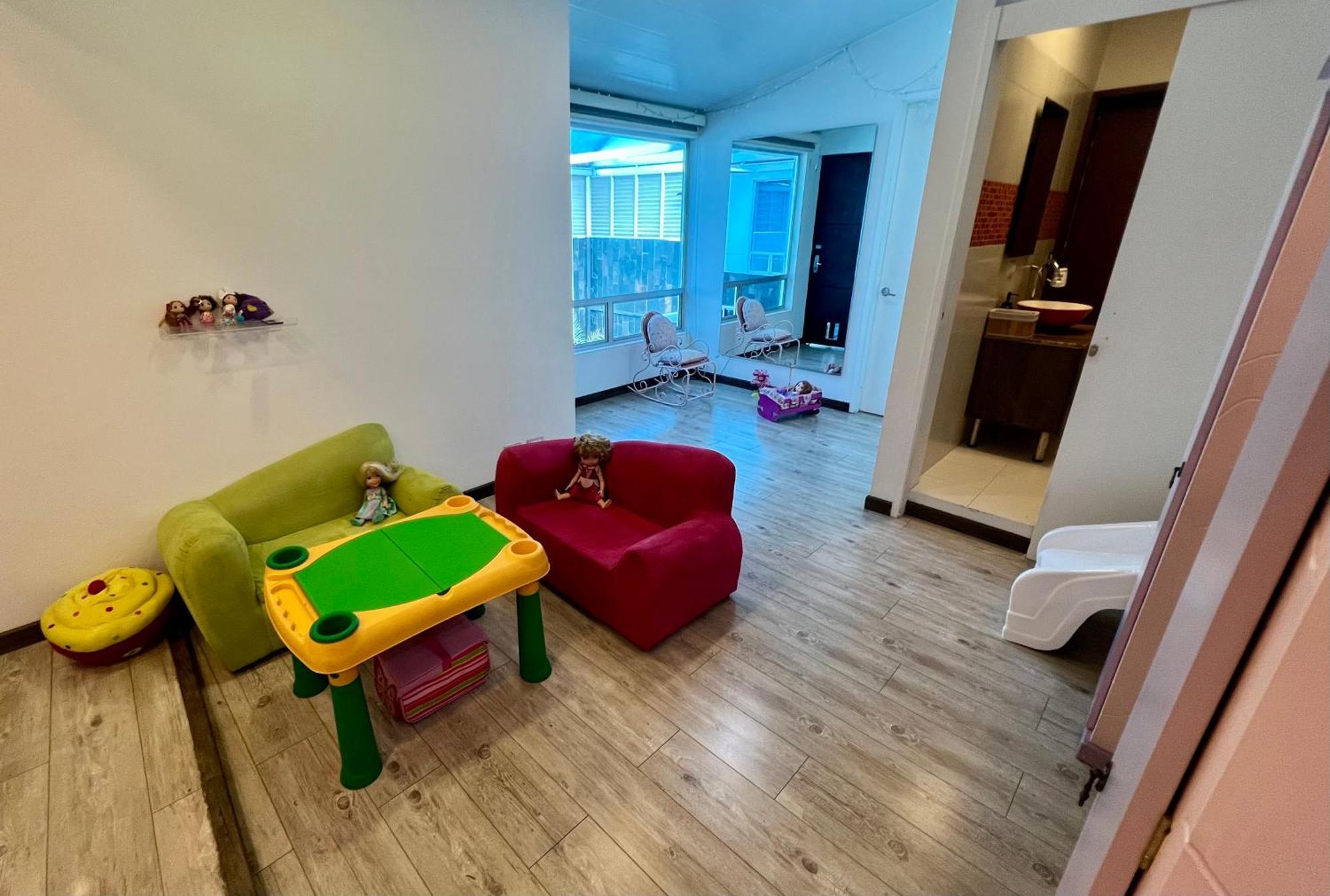 Casa De Lujo En Bogota, Jacuzzi, Patio, Bbq *